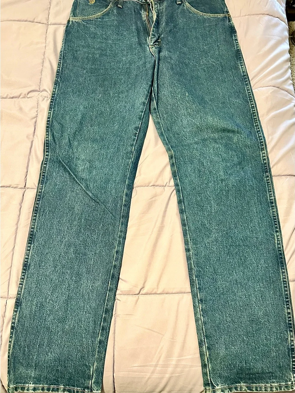 Wrangler Men's George Strait Cowboy Cut Jeans - Blue Denim